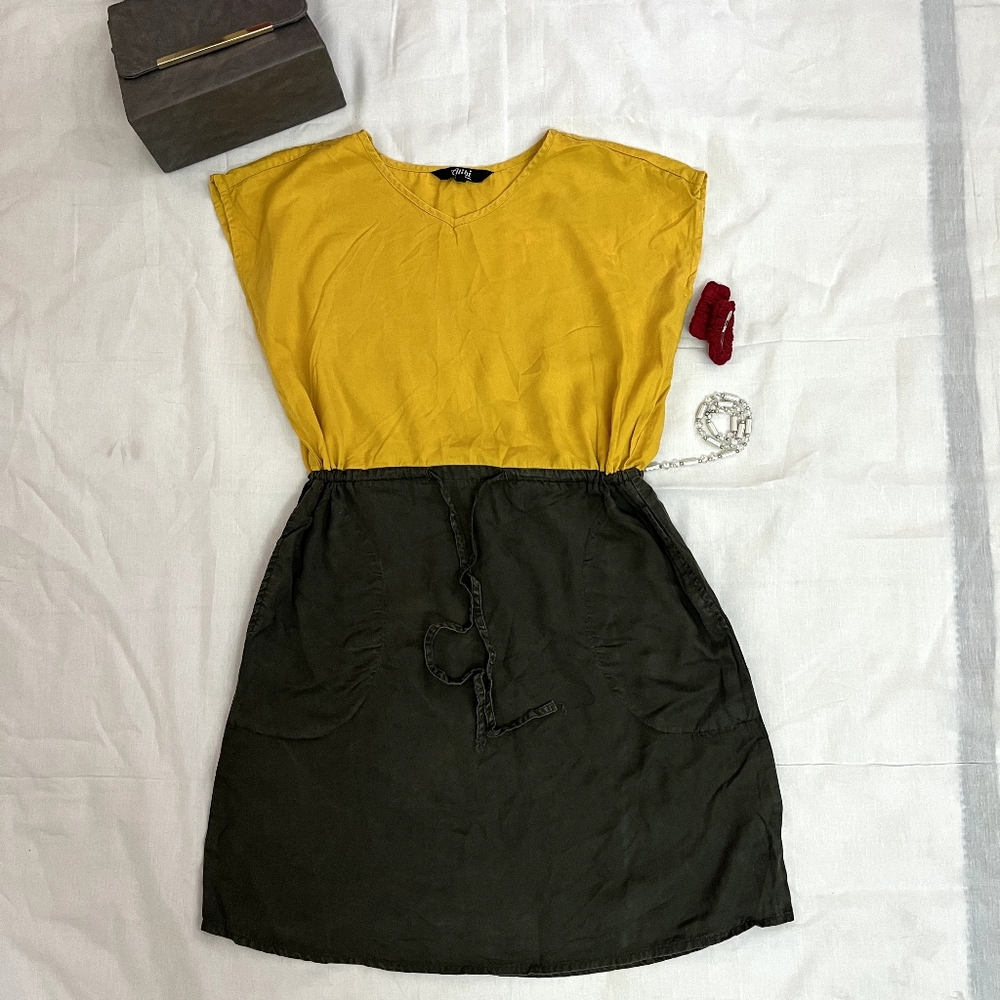 Mini dress - Picture 5 of 6